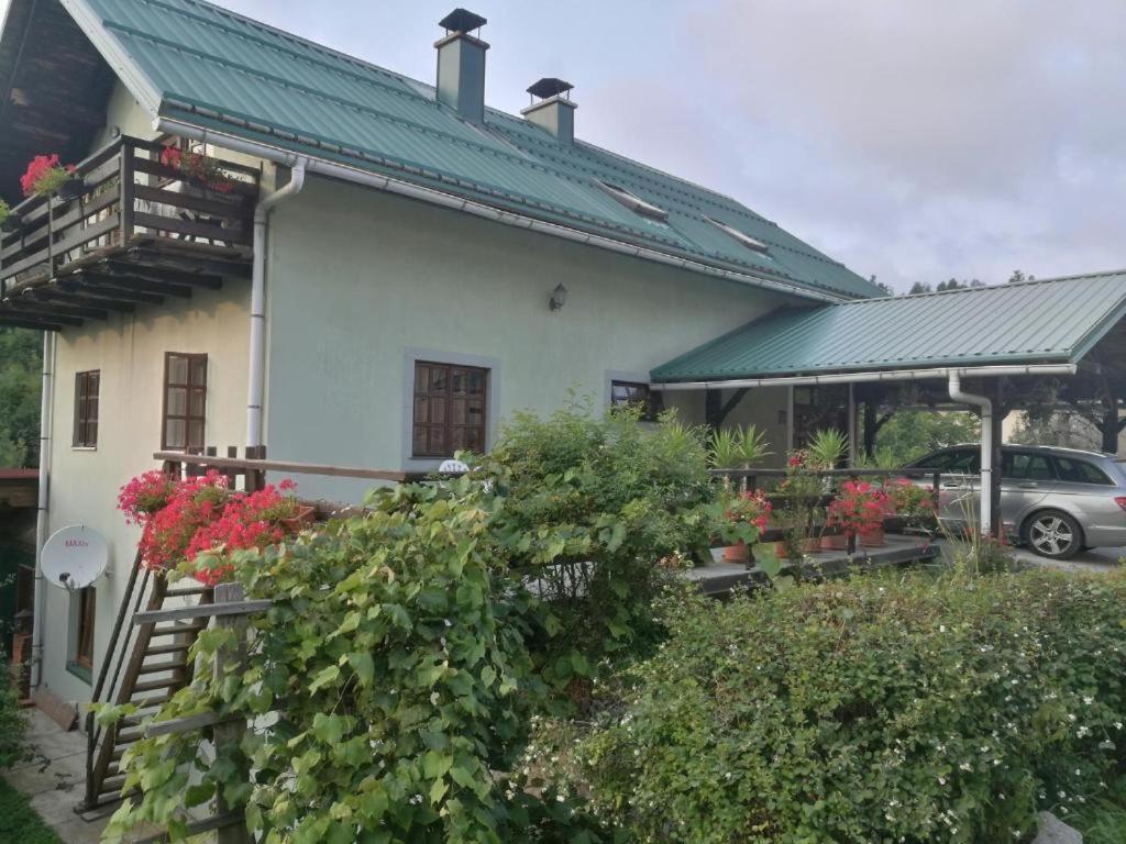 Apartman Sipak Fužine Eksteriør bilde